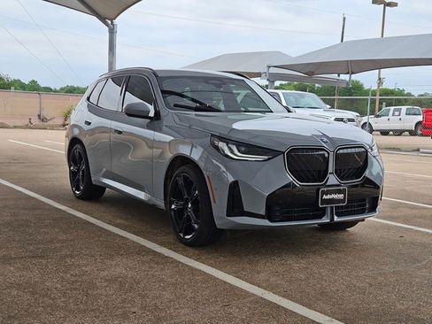 Used 2026 BMW X3 xDrive30 w/ Premium Package image 3