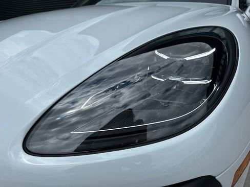 Used 2026 Porsche Macan S image 13