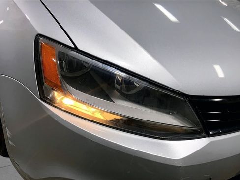 Used 2014 Volkswagen Jetta S FWD image 28