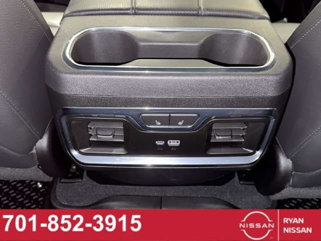 Used 2024 GMC Sierra 2500 Denali w/ Technology Package AWD/4WD image 27