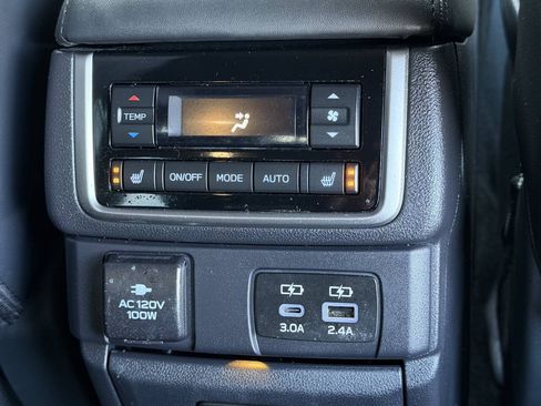 Used 2025 Subaru Ascent Bronze Edition AWD/4WD image 21