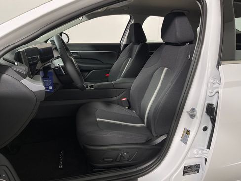 New 2026 Hyundai Sonata SEL FWD image 12