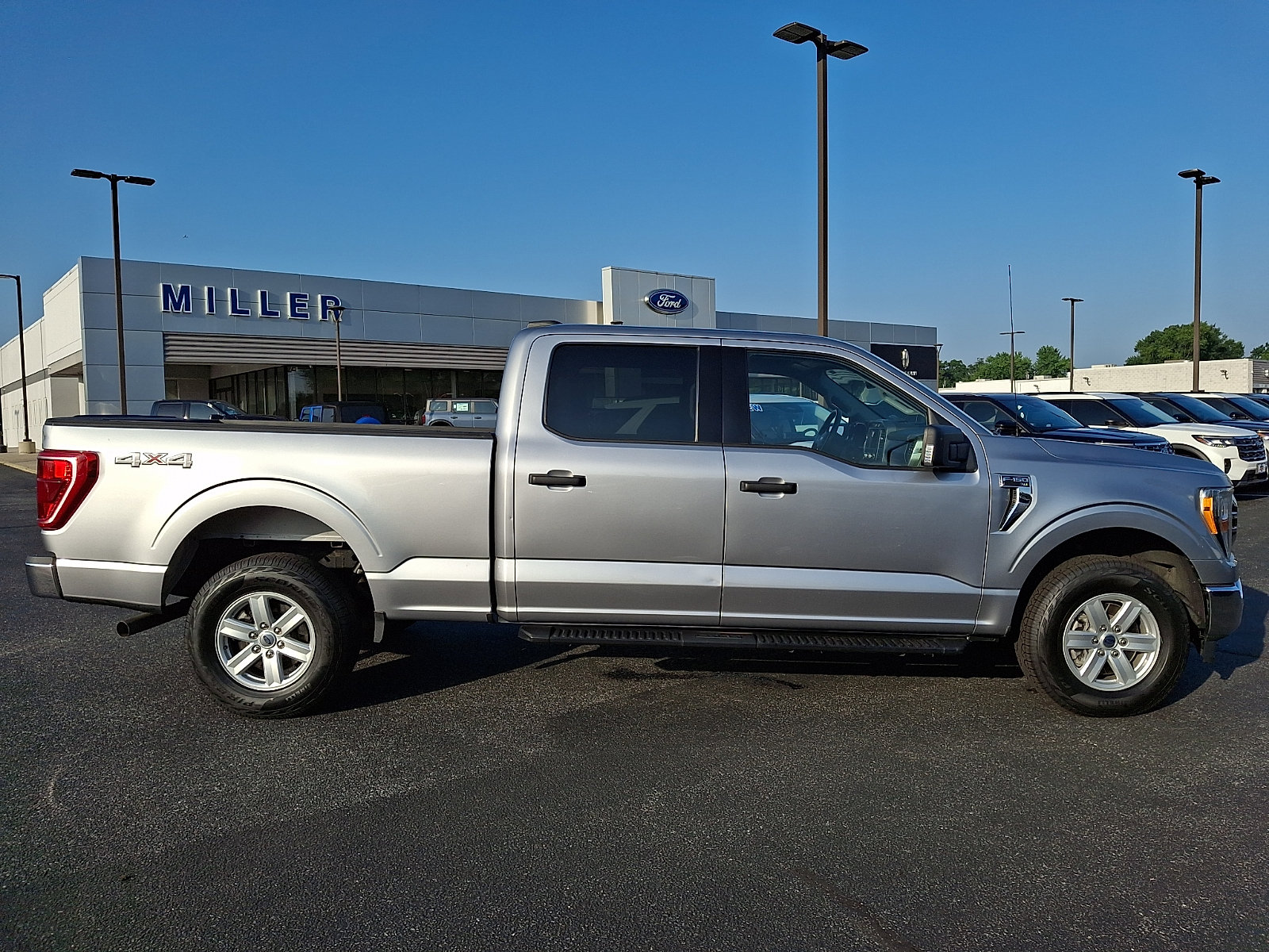 Certified 2021 Ford F150 XLT w/ Equipment Group 301A Mid AWD/4WD image 7