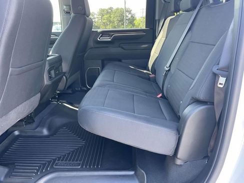 Used 2026 Chevrolet Silverado 2500 LT w/ Safety Package AWD/4WD image 9
