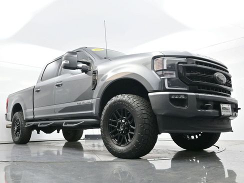 Used 2022 Ford F250 Lariat w/ Lariat Ultimate Package AWD/4WD image 48