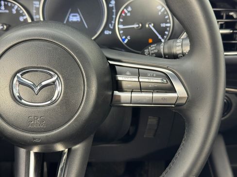 Used 2022 MAZDA MAZDA3 s image 21