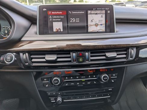 Used 2018 BMW X5 xDrive50i AWD/4WD image 15