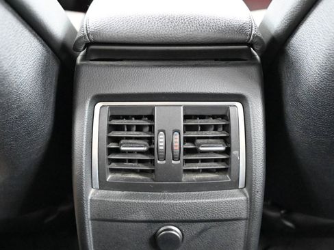 Used 2018 BMW M3 RWD image 47