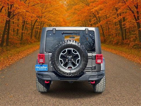 Used 2016 Jeep Wrangler Unlimited Rubicon image 5