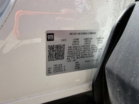 Used 2024 Chevrolet Trax RS FWD image 20