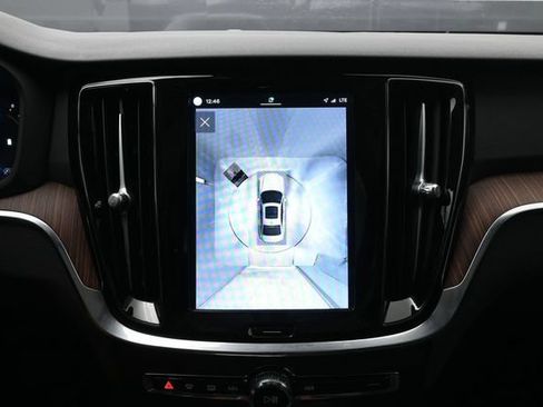 Used 2025 Volvo S60 B5 Plus FWD image 20