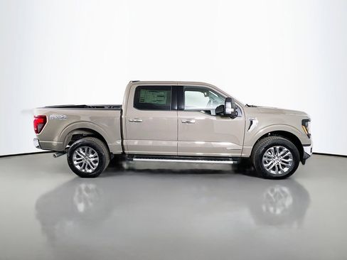 New 2025 Ford F150 XLT w/ Equipment Group 302A MID image 18