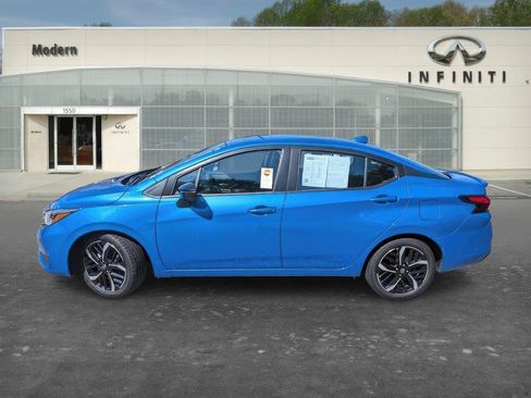 Used 2024 Nissan Versa SR FWD image 6