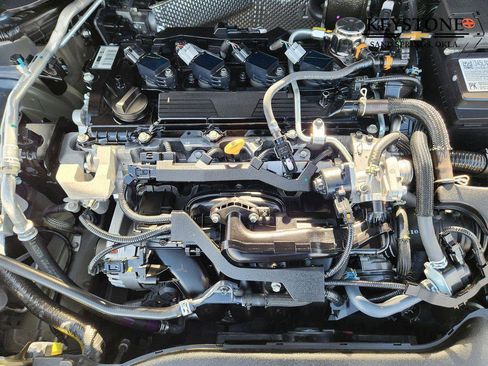 Used 2025 Toyota Corolla LE image 31