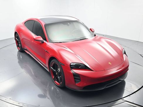 Certified 2022 Porsche Taycan 4S AWD/4WD image 40