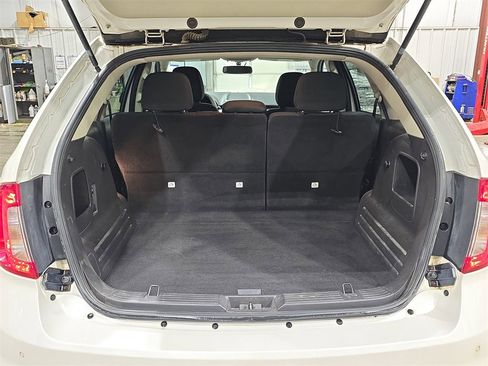 Used 2014 Ford Edge SEL image 12