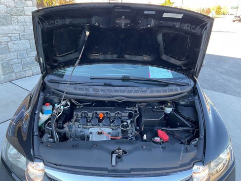 Used 2010 Honda Civic LX image 40