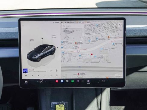 Used 2025 Tesla Model 3 Long Range image 12