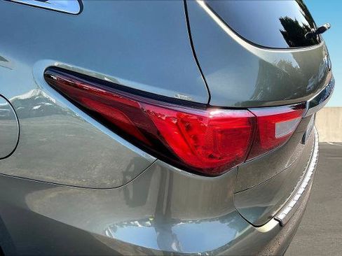 Certified 2017 INFINITI QX60 Luxe w/ Premium Plus Package AWD/4WD image 22