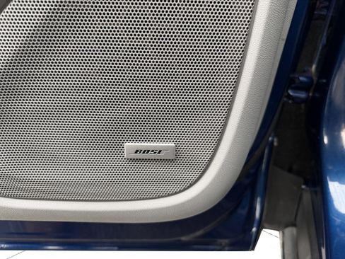 Used 2022 GMC Terrain SLT w/ Infotainment Package II image 35