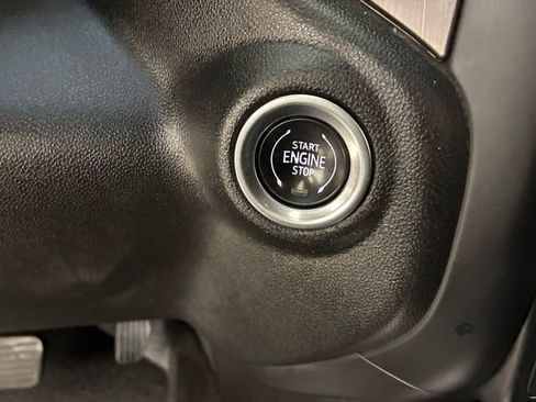 Used 2021 GMC Sierra 1500 AT4 w/ AT4 Premium Package AWD/4WD image 24