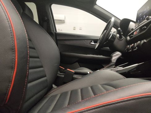 Used 2021 Kia Forte GT w/ GT2 Package FWD image 21