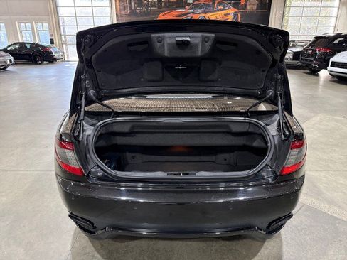 Used 2015 Maserati GranTurismo Sport image 14