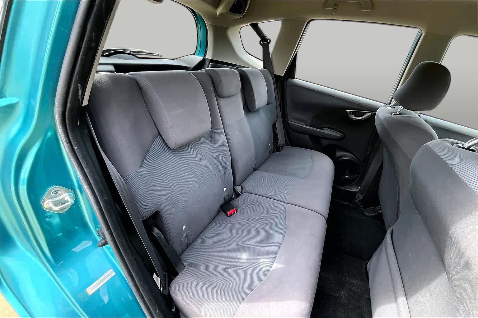 Used 2013 Honda Fit image 16
