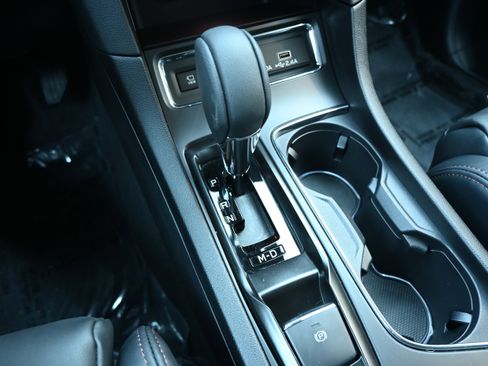 Certified 2025 Subaru Ascent Bronze Edition image 27