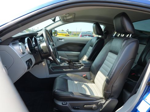 Used 2007 Ford Mustang GT Premium RWD image 17