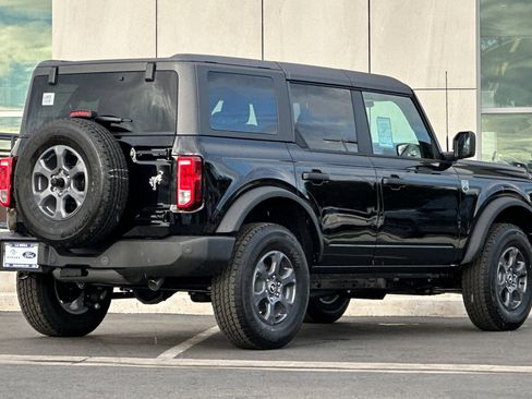 New 2025 Ford Bronco Big Bend image 3