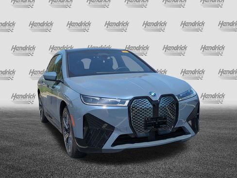 Certified 2023 BMW iX xDrive50 w/ Premium Package AWD/4WD image 2