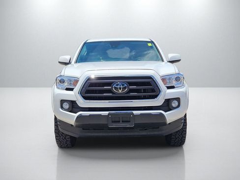 Used 2023 Toyota Tacoma SR5 RWD image 2