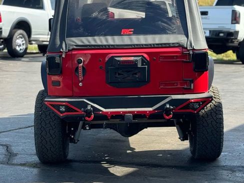 Used 2014 Jeep Wrangler Rubicon image 7