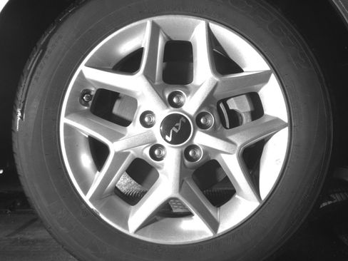 Used 2025 Kia Soul LX w/ LX Technology Package image 13