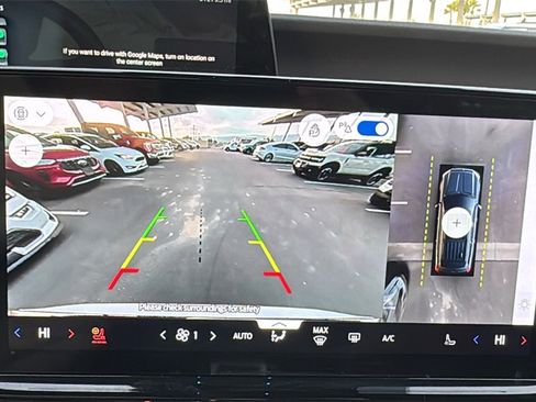 Certified 2025 Ford Expedition Max Platinum image 17