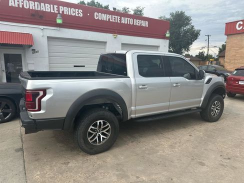Used 2018 Ford F150 Raptor w/ Equipment Group 802A Luxury AWD/4WD image 5