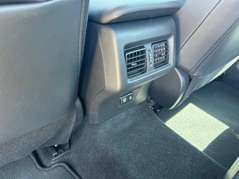 Used 2026 Toyota Camry SE w/ Convenience Package FWD image 10