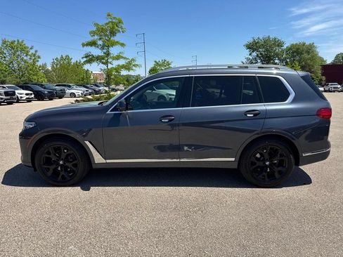 Used 2021 BMW X7 xDrive40i w/ Premium Package AWD/4WD image 2
