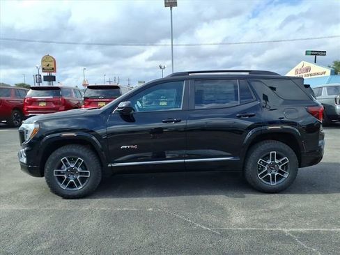 New 2026 GMC Terrain AT4 AWD/4WD image 10