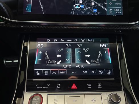 Used 2023 Audi SQ8 Prestige AWD/4WD image 25