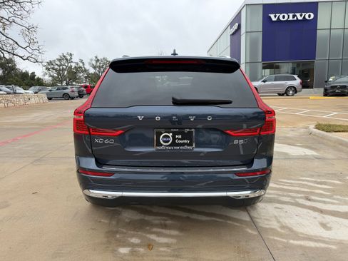 Certified 2023 Volvo XC60 B5 Plus w/ Climate Package image 5