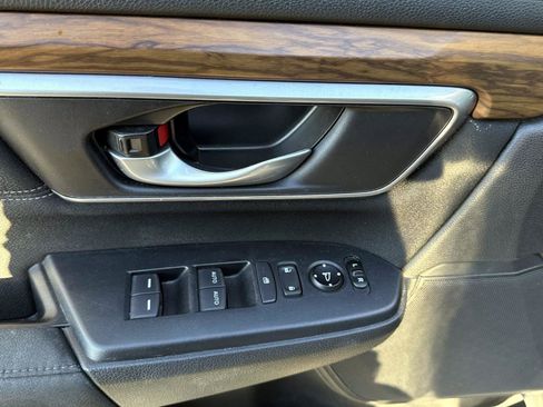 Used 2019 Honda CR-V EX image 20