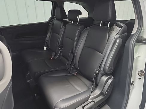 Used 2022 Honda Odyssey Touring image 32