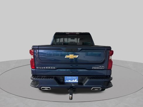 Used 2022 Chevrolet Silverado 1500 High Country w/ Z71 Off-Road Package AWD/4WD image 8