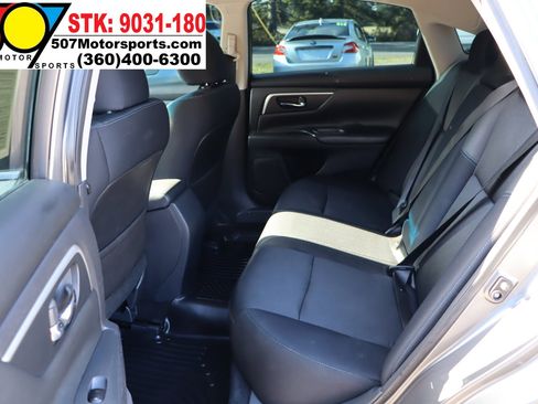 Used 2016 Nissan Altima 2.5 SR image 16