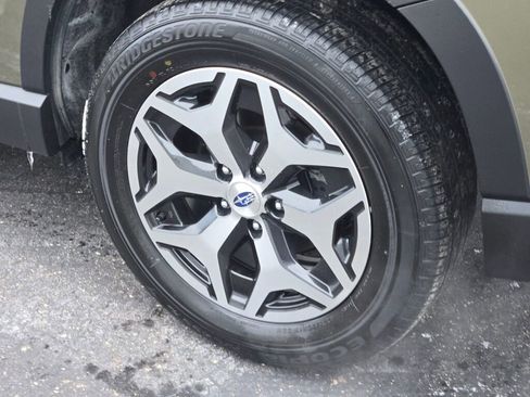 Certified 2022 Subaru Forester Premium image 14