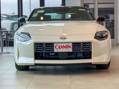 New 2026 Nissan Z Sport w/ Floor Mat Package RWD image 2