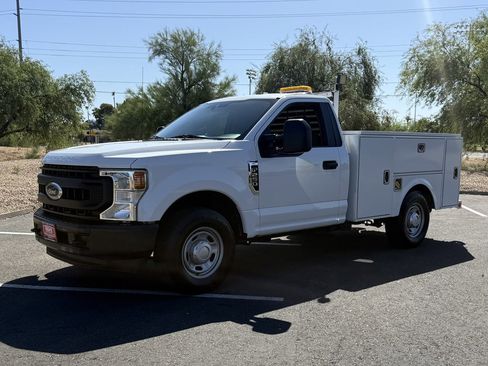Used 2020 Ford F250 XL RWD image 1