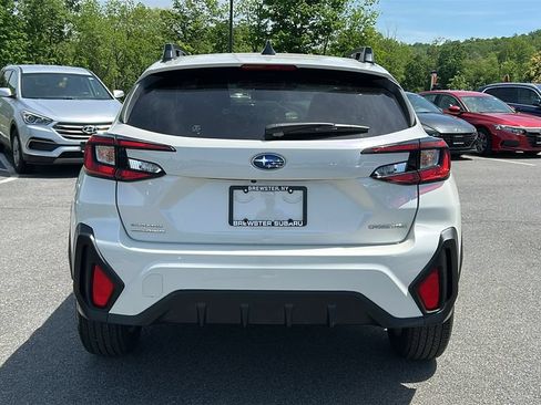 Certified 2025 Subaru Crosstrek 2.5i Premium AWD/4WD image 5